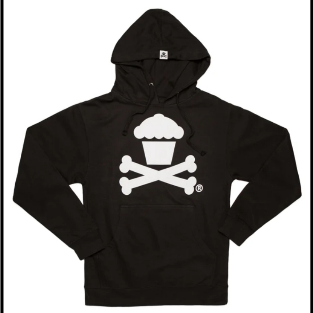 JOHNNY CUPCAKES CLASSIC CROSSBONES PULLOVER